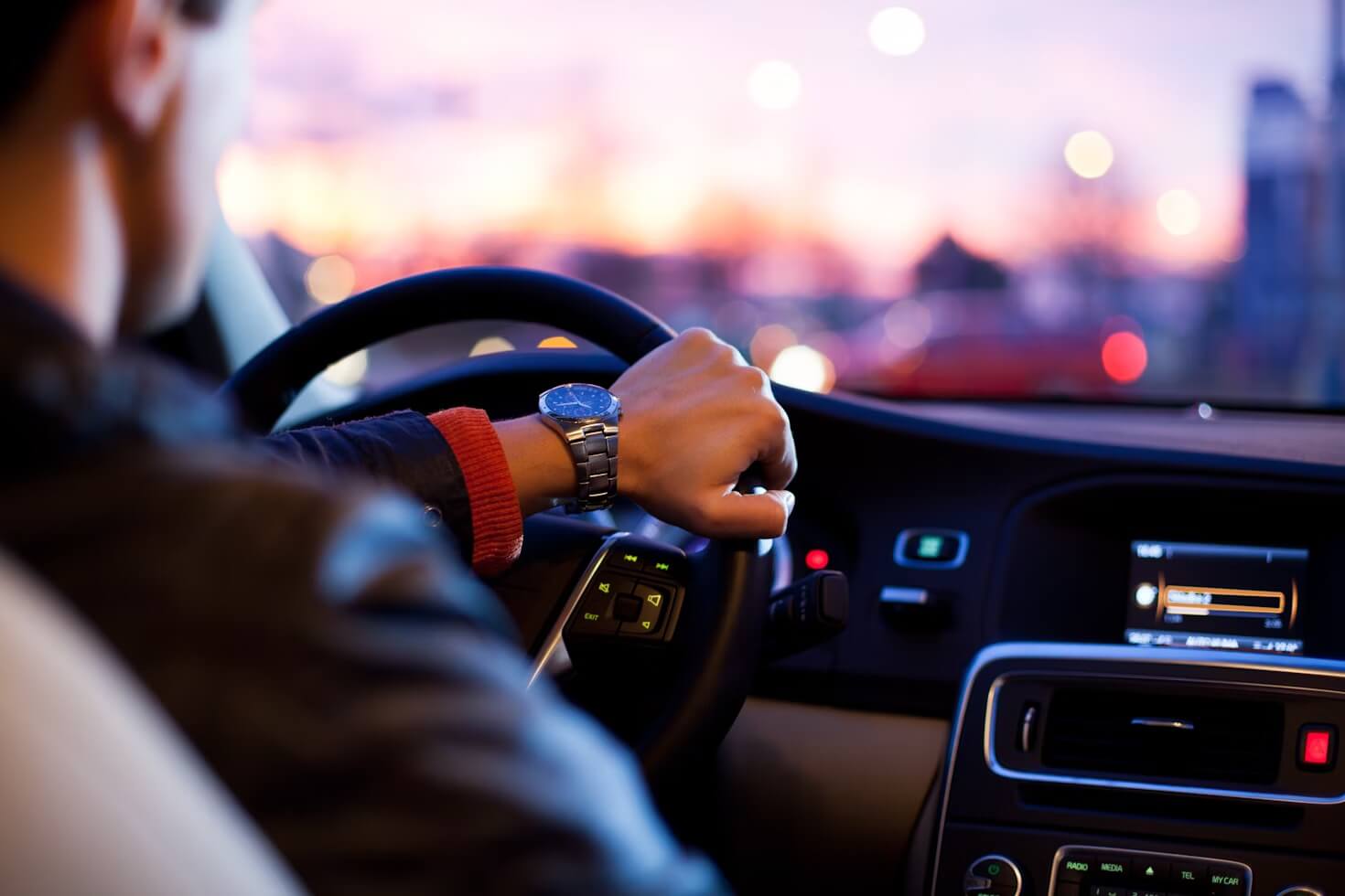 Seguros de automóviles: protege tu vehículo con ASSA en Panamá